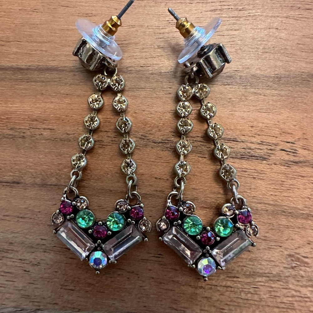 Beautiful gemstone earrings - costume jewelry